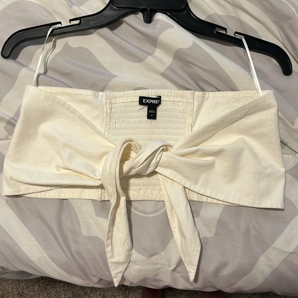 Express crop top tie front